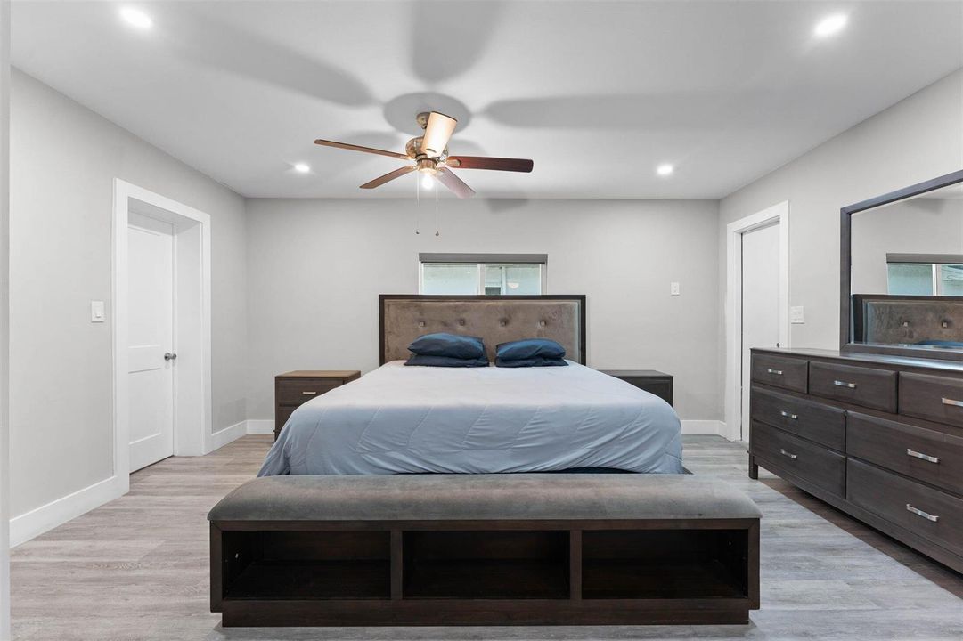 18-1633 SW 30th Ave, Fort Lauderdale-39
