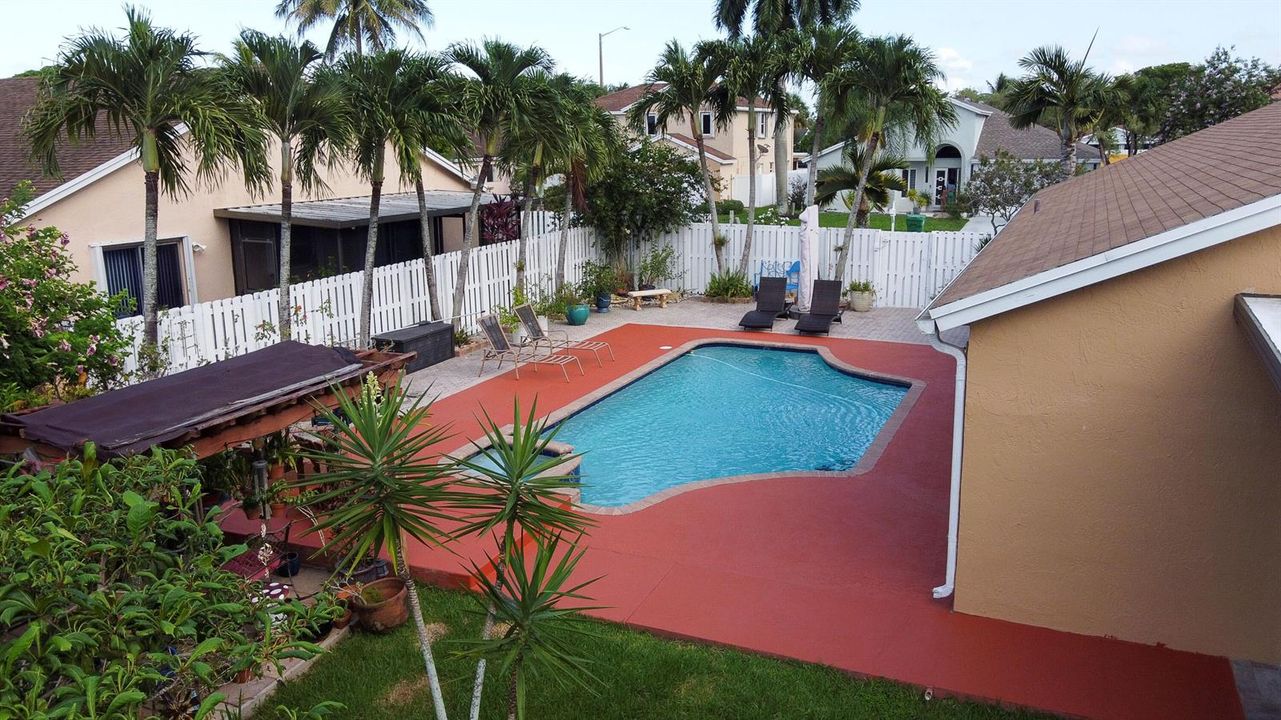 pool view