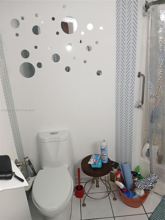En Renta: $2,400 (2 camas, 2 baños, 1000 Pies cuadrados)
