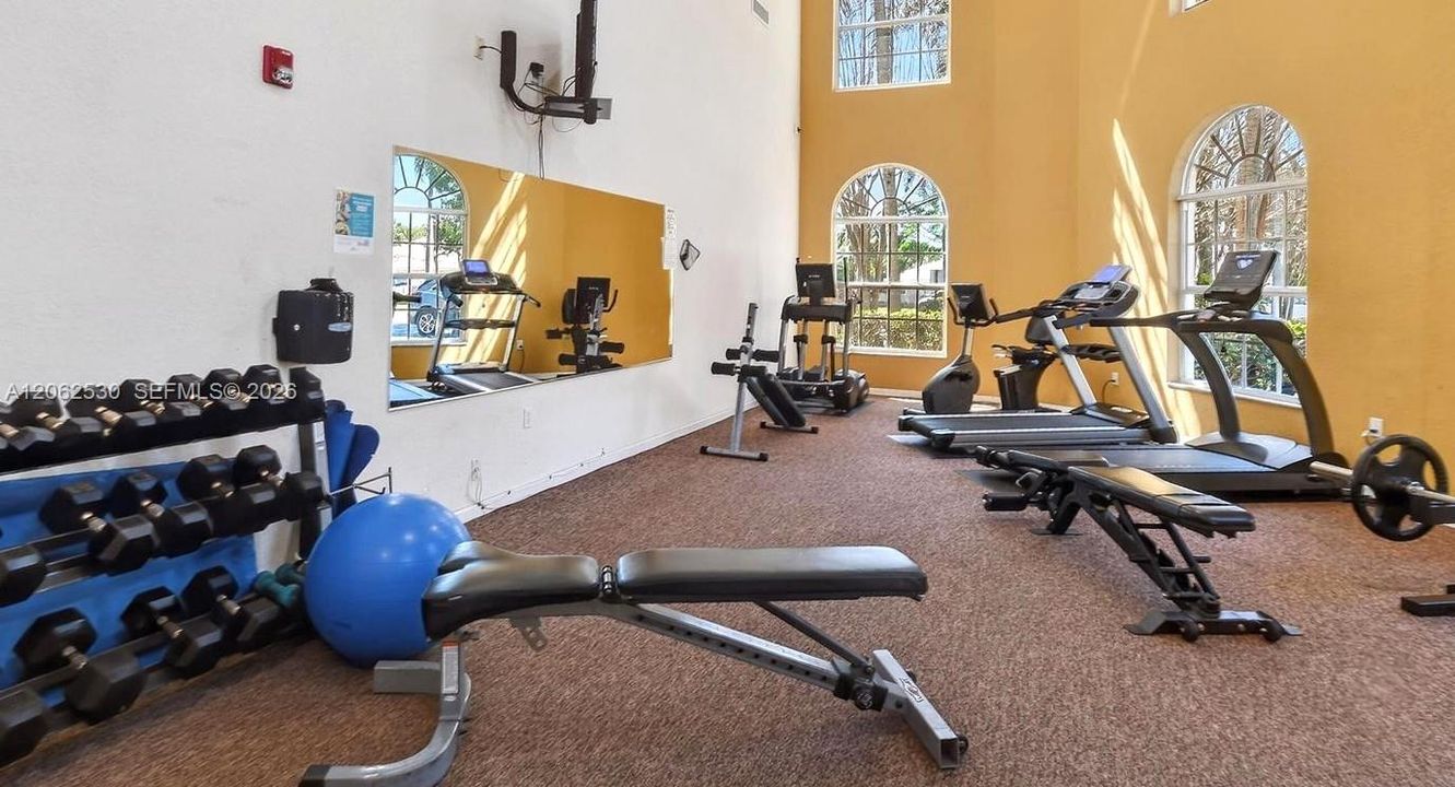 В аренду: $2,200 (2 спален, 2 ванн, 1344 Квадратных фут)