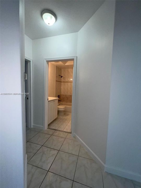 En Renta: $3,795 (3 camas, 2 baños, 1671 Pies cuadrados)