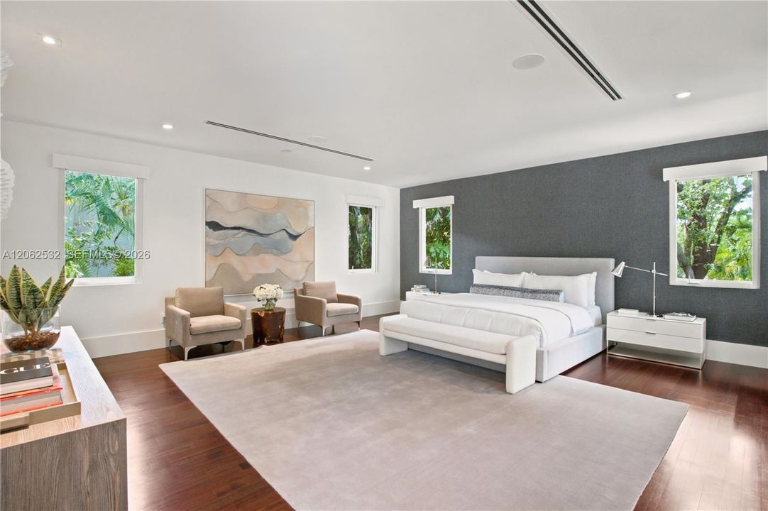 For Sale: $9,950,000 (6 beds, 6 baths, 5674 Square Feet)