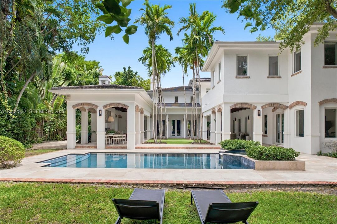 For Sale: $9,950,000 (6 beds, 6 baths, 5674 Square Feet)