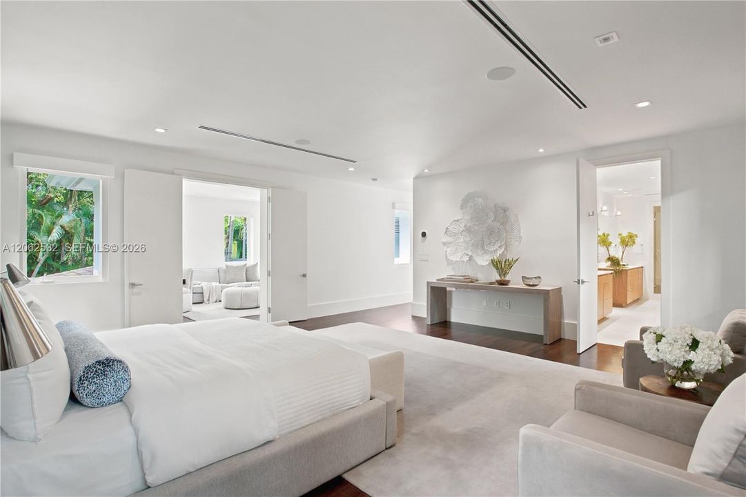 For Sale: $9,950,000 (6 beds, 6 baths, 5674 Square Feet)