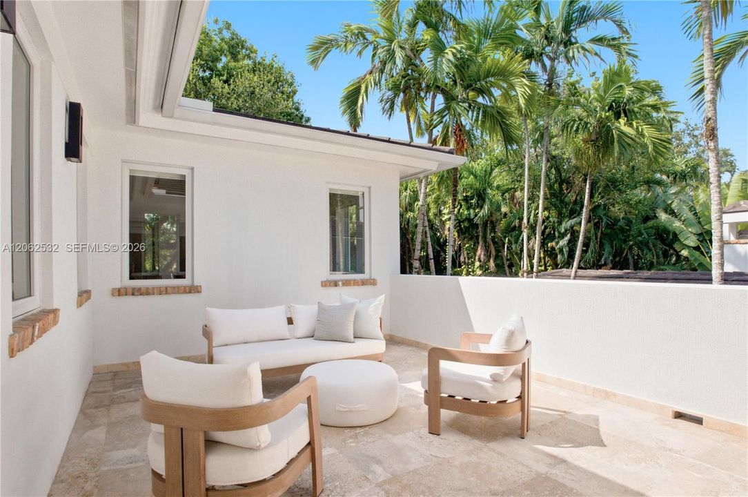 For Sale: $9,950,000 (6 beds, 6 baths, 5674 Square Feet)