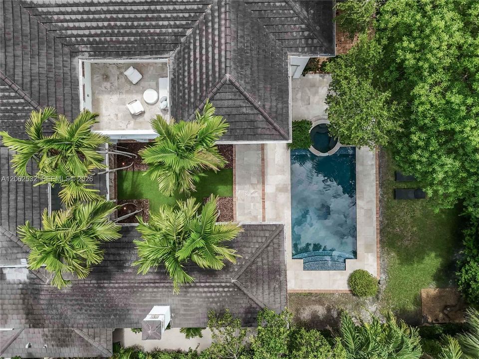 For Sale: $9,950,000 (6 beds, 6 baths, 5674 Square Feet)