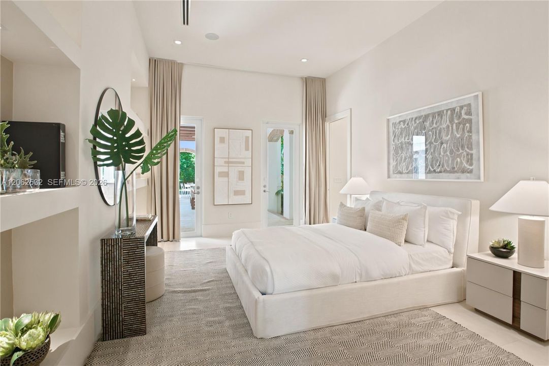 For Sale: $9,950,000 (6 beds, 6 baths, 5674 Square Feet)