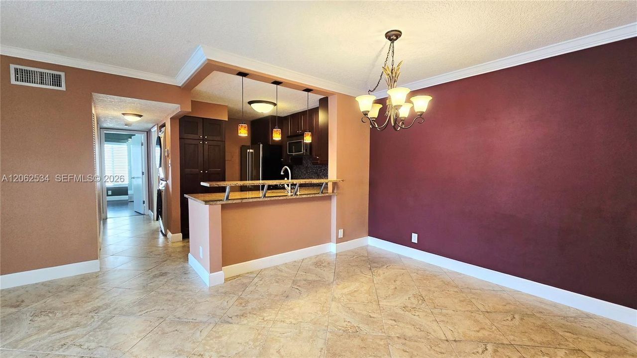 В аренду: $1,995 (2 спален, 2 ванн, 1005 Квадратных фут)