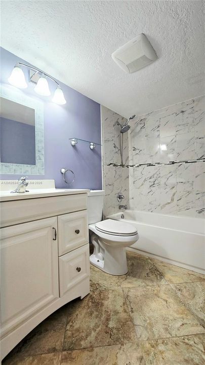 В аренду: $1,995 (2 спален, 2 ванн, 1005 Квадратных фут)