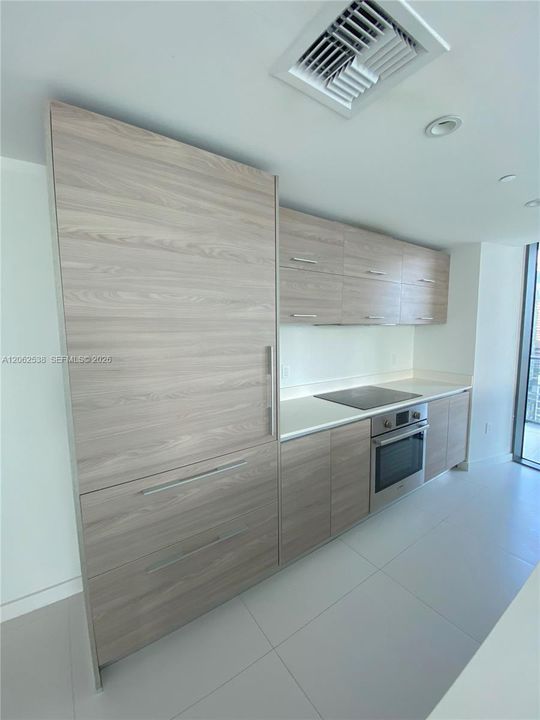 В аренду: $6,500 (3 спален, 2 ванн, 1281 Квадратных фут)