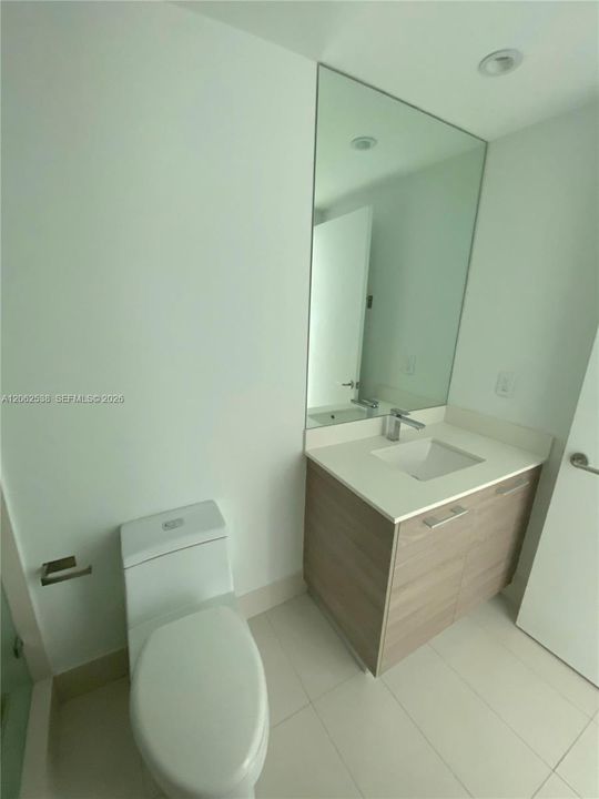 В аренду: $6,500 (3 спален, 2 ванн, 1281 Квадратных фут)