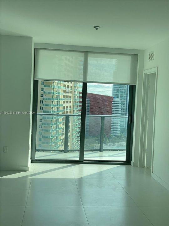 В аренду: $6,500 (3 спален, 2 ванн, 1281 Квадратных фут)