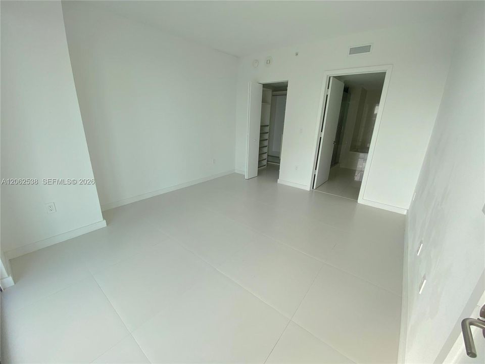 В аренду: $6,500 (3 спален, 2 ванн, 1281 Квадратных фут)