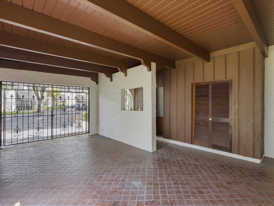 En Venta: $625,000 (2 camas, 2 baños, 1780 Pies cuadrados)