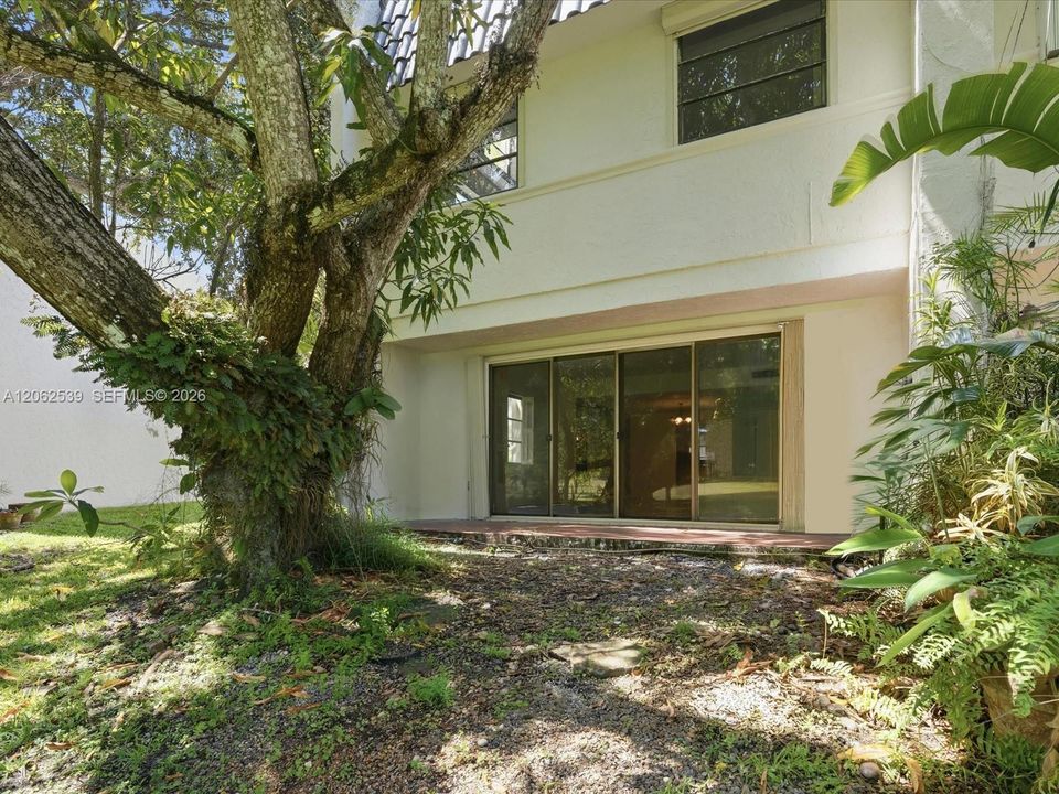 En Venta: $625,000 (2 camas, 2 baños, 1780 Pies cuadrados)