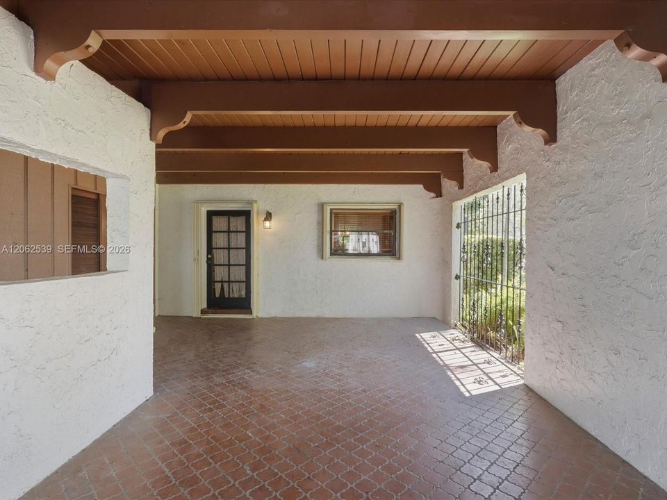 En Venta: $625,000 (2 camas, 2 baños, 1780 Pies cuadrados)