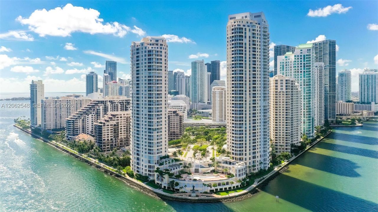 В аренду: $4,250 (1 спален, 1 ванн, 907 Квадратных фут)
