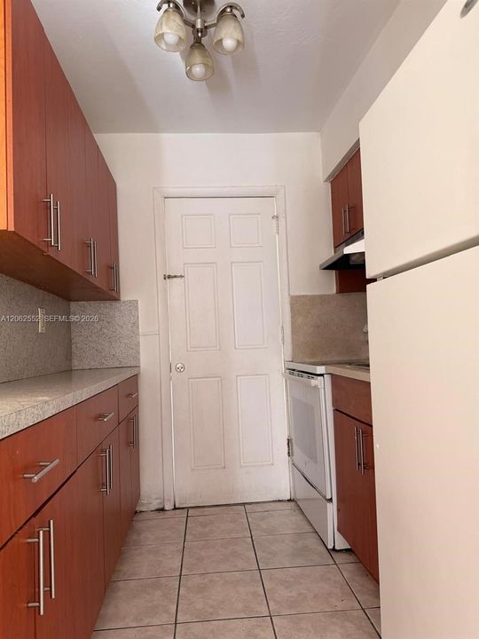 En Renta: $1,800 (2 camas, 1 baños, 619 Pies cuadrados)