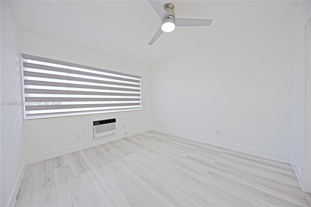 В аренду: $2,100 (1 спален, 1 ванн, 740 Квадратных фут)