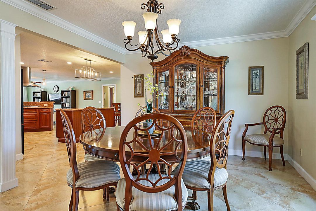 Formal Dining