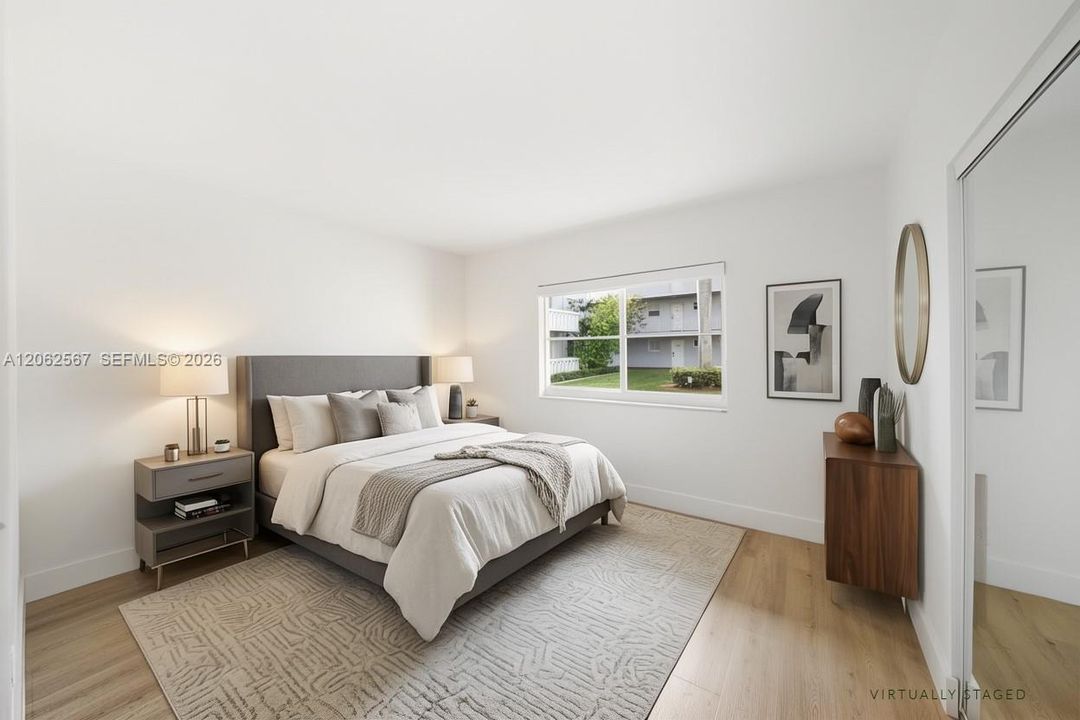 For Sale: $529,000 (2 beds, 2 baths, 1150 Square Feet)