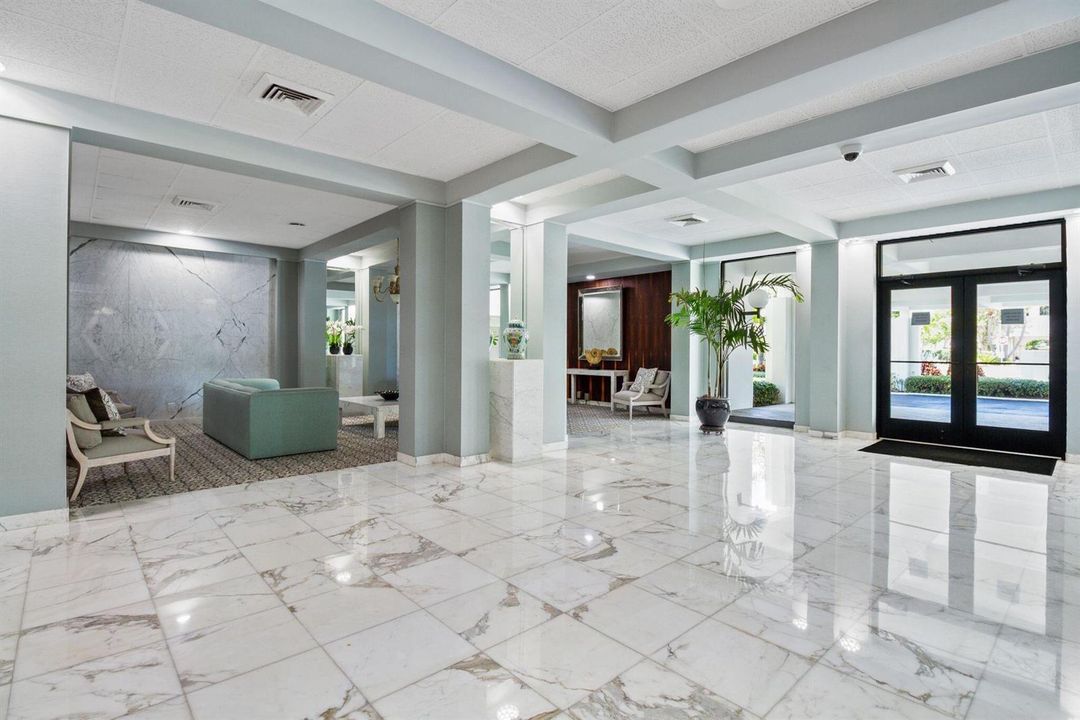 la palma lobby mon