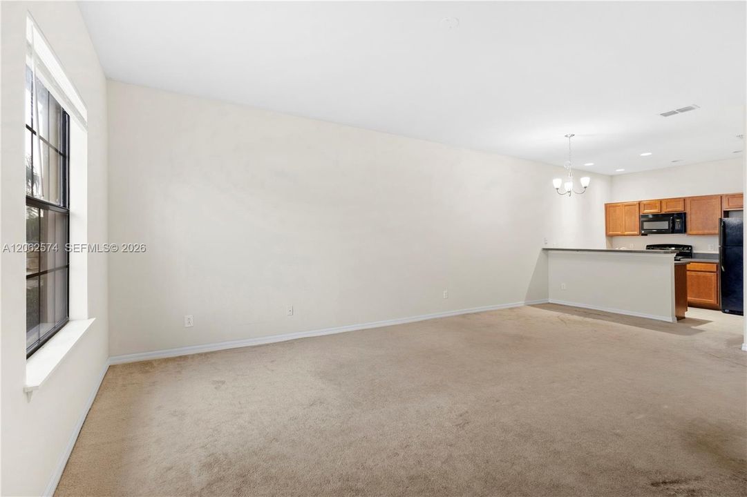En Venta: $169,900 (2 camas, 2 baños, 1056 Pies cuadrados)