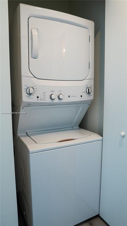 В аренду: $1,700 (1 спален, 1 ванн, 0 Квадратных фут)