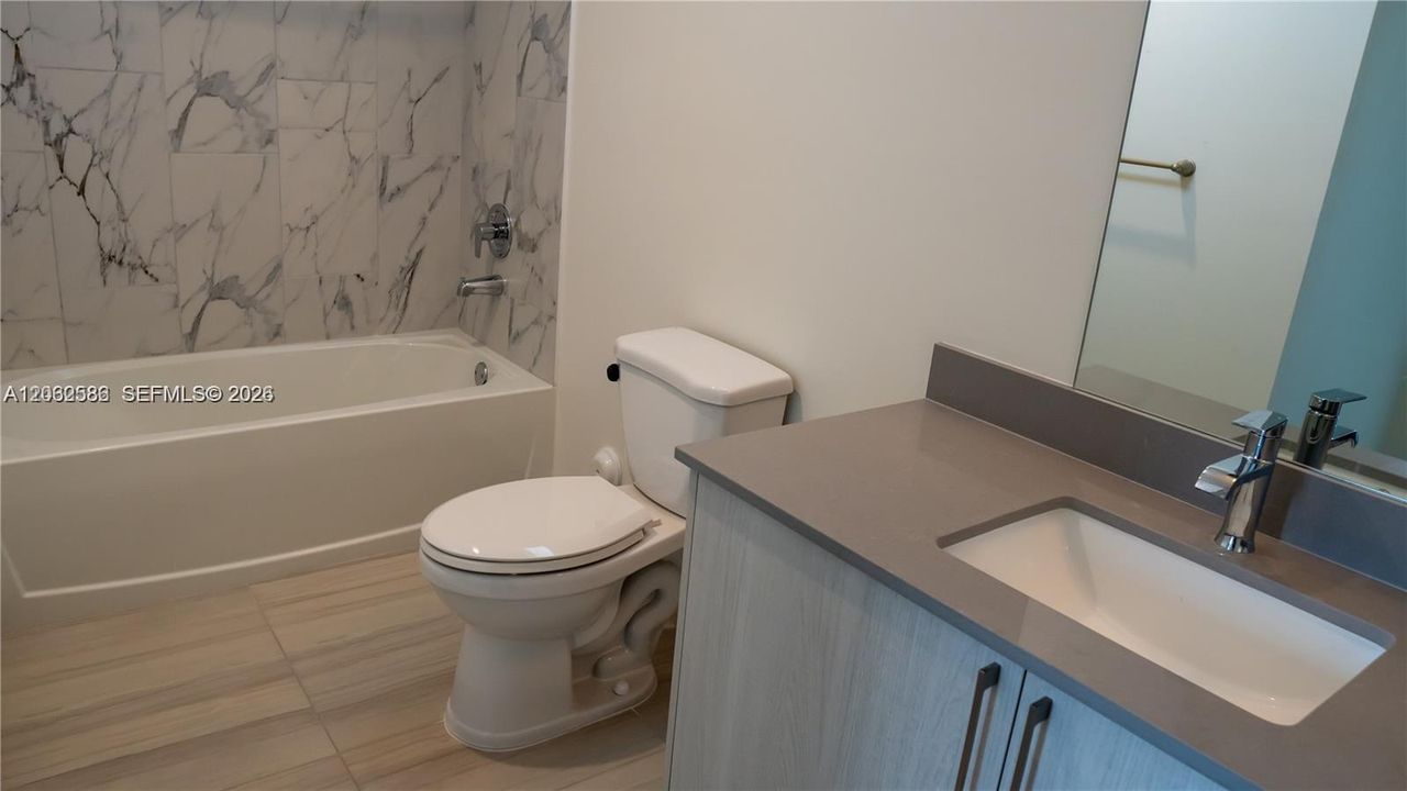 В аренду: $1,700 (1 спален, 1 ванн, 0 Квадратных фут)