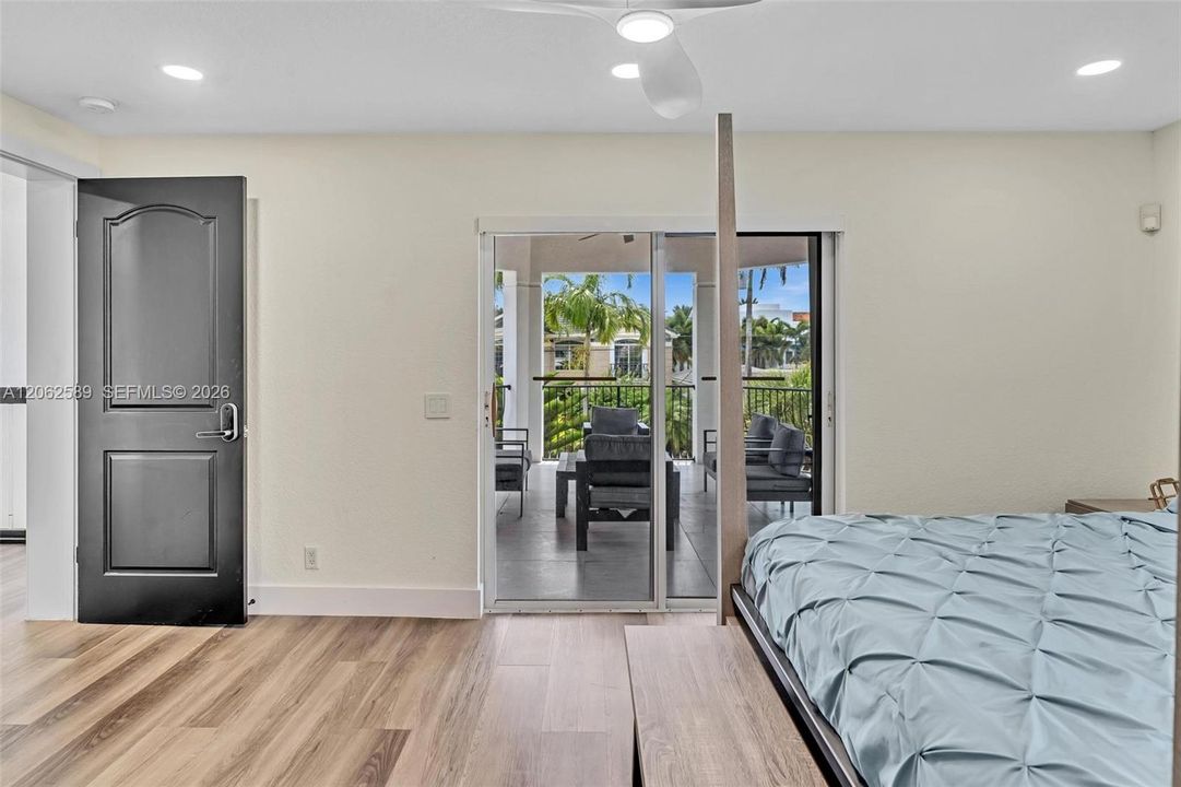 En Venta: $2,995,000 (4 camas, 4 baños, 3424 Pies cuadrados)