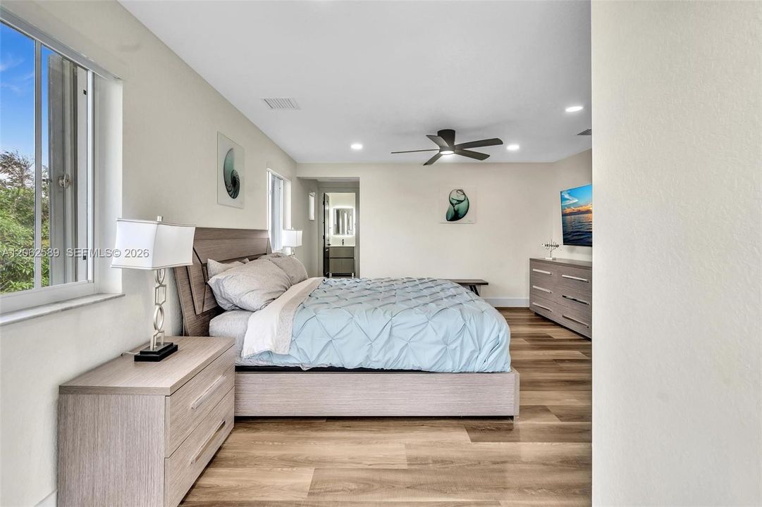En Venta: $2,995,000 (4 camas, 4 baños, 3424 Pies cuadrados)