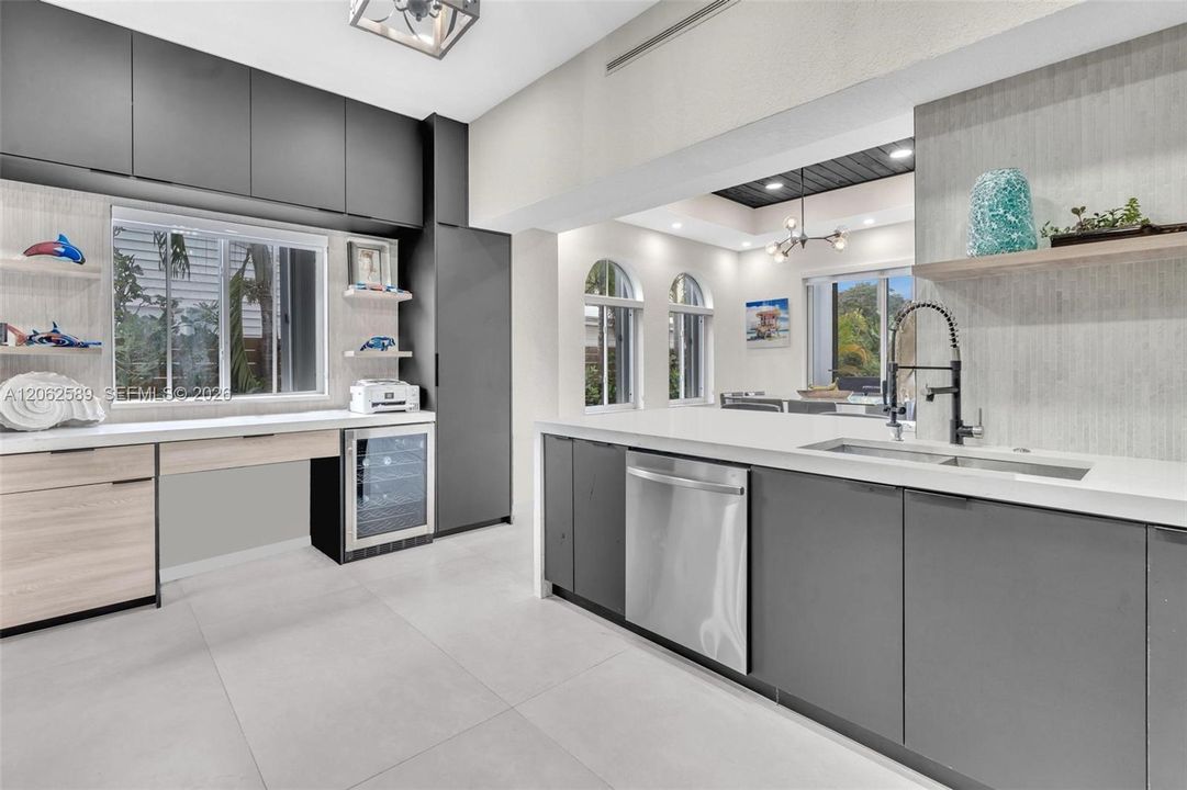 En Venta: $2,995,000 (4 camas, 4 baños, 3424 Pies cuadrados)