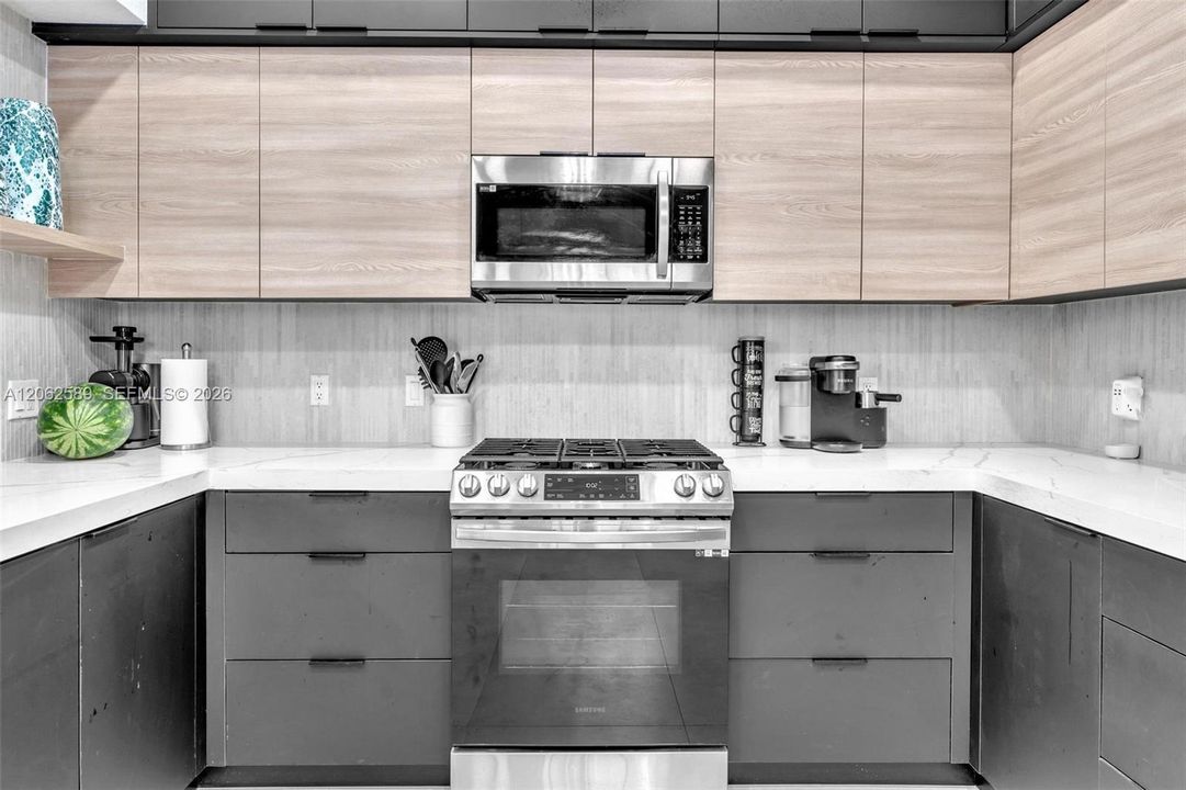 En Venta: $2,995,000 (4 camas, 4 baños, 3424 Pies cuadrados)