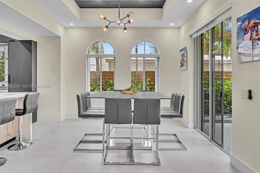 En Venta: $2,995,000 (4 camas, 4 baños, 3424 Pies cuadrados)