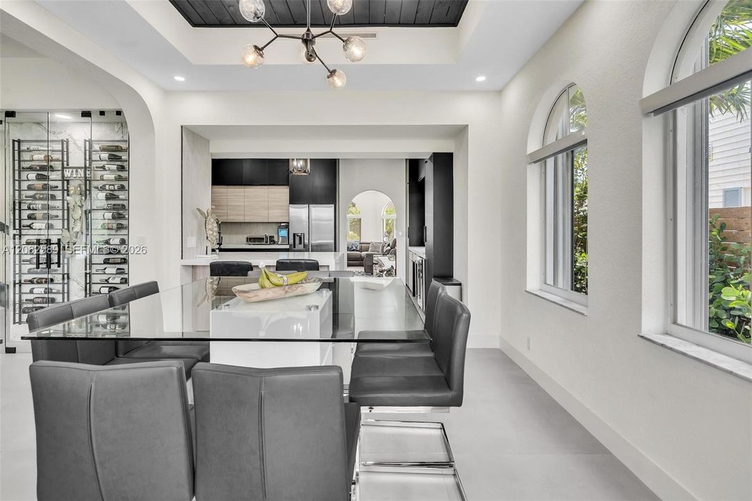 En Venta: $2,995,000 (4 camas, 4 baños, 3424 Pies cuadrados)