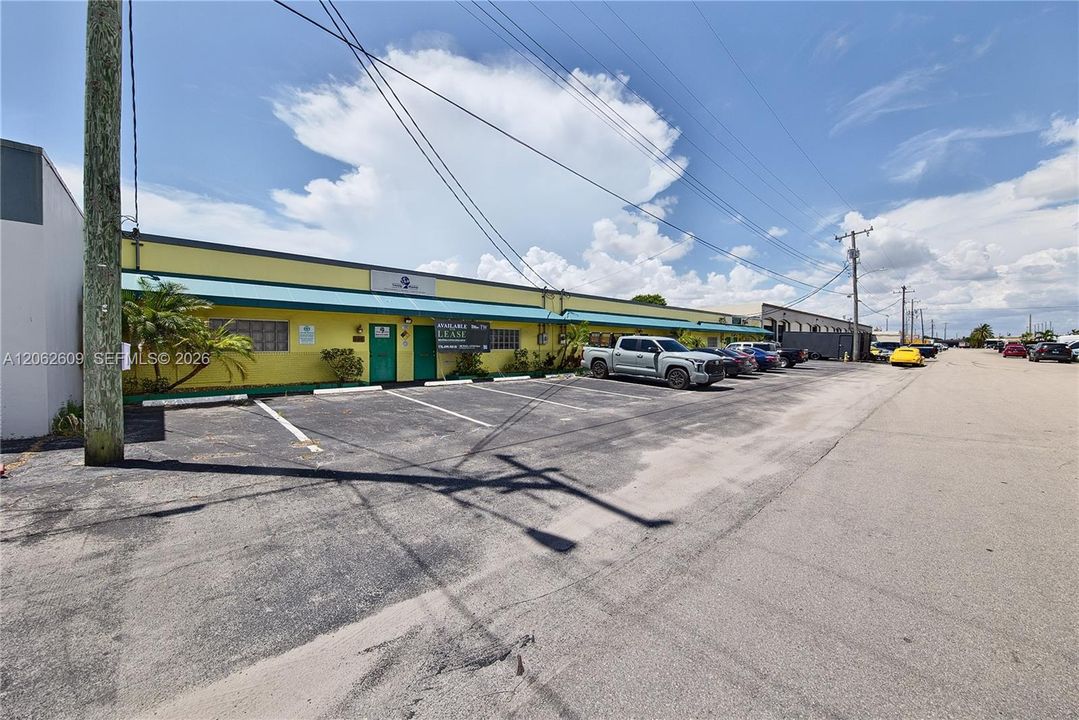 For Rent: $6,000 (0 beds, 0 baths, 0 Square Feet)