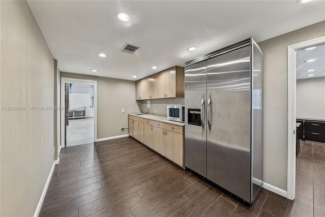 For Rent: $6,000 (0 beds, 0 baths, 0 Square Feet)