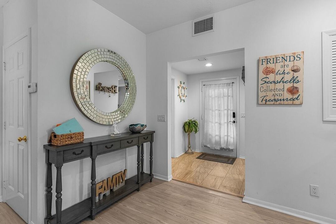 1260-Palmetto-Ct-Apt-106-HigMedia-013-12