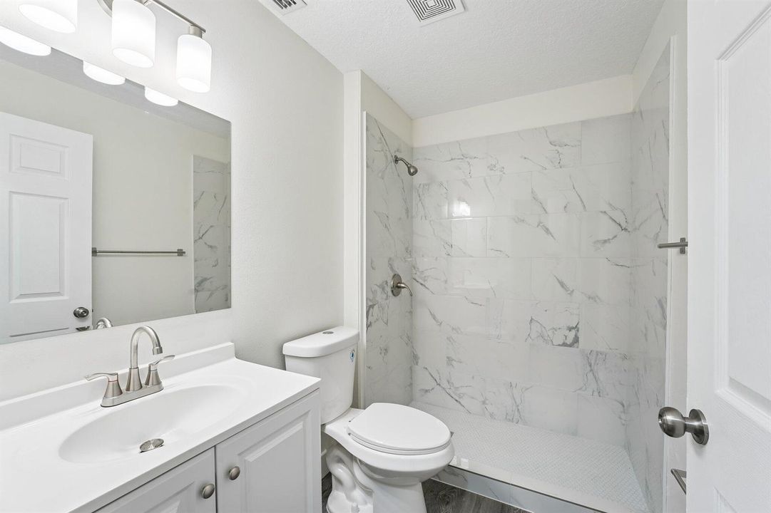 42-web-or-mls-Emerson Dr-S1307-024