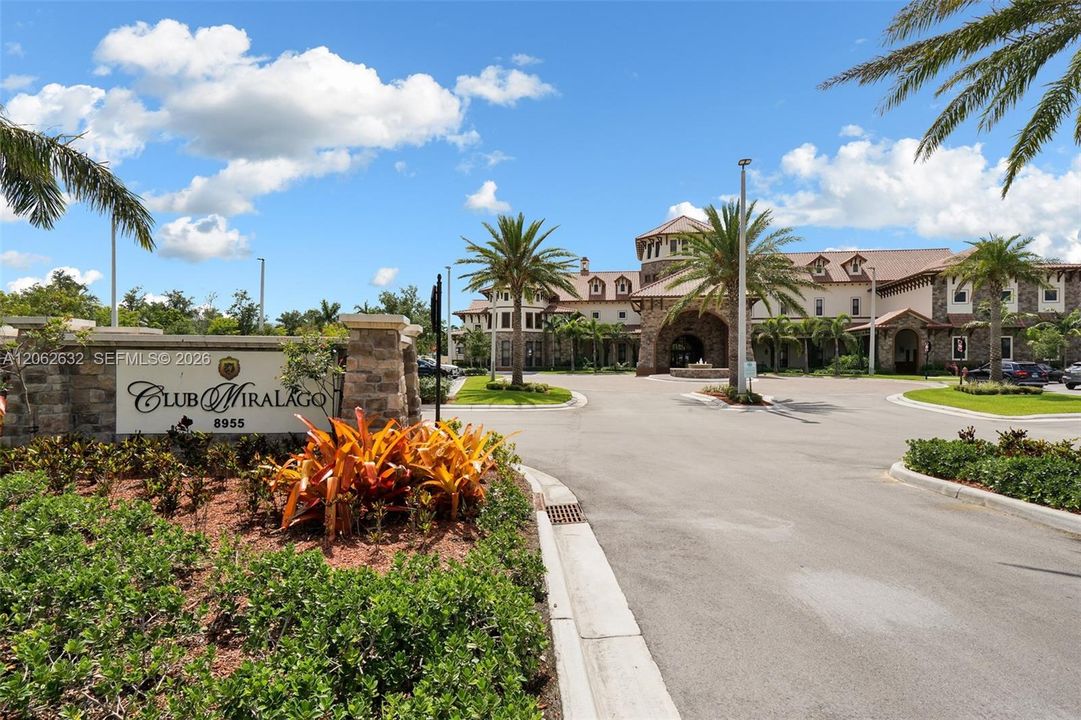 For Sale: $1,000,000 (4 beds, 3 baths, 2558 Square Feet)