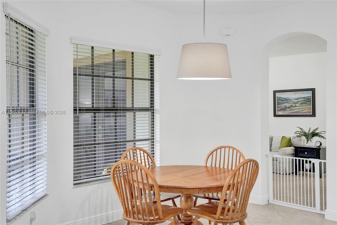 For Sale: $1,000,000 (4 beds, 3 baths, 2558 Square Feet)