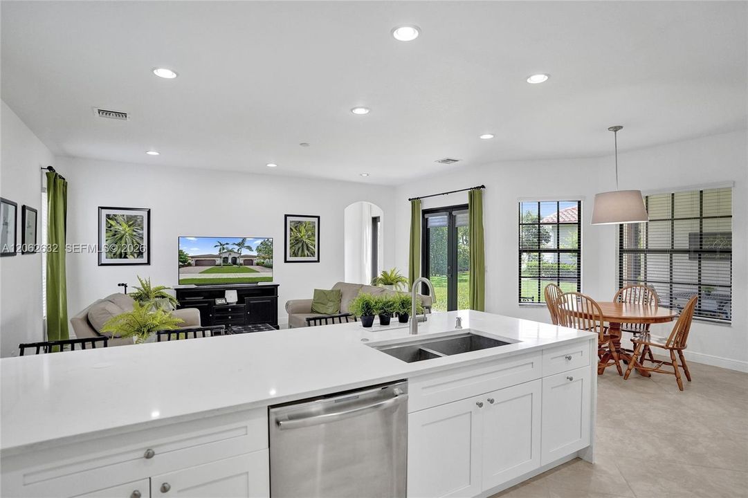 For Sale: $1,000,000 (4 beds, 3 baths, 2558 Square Feet)