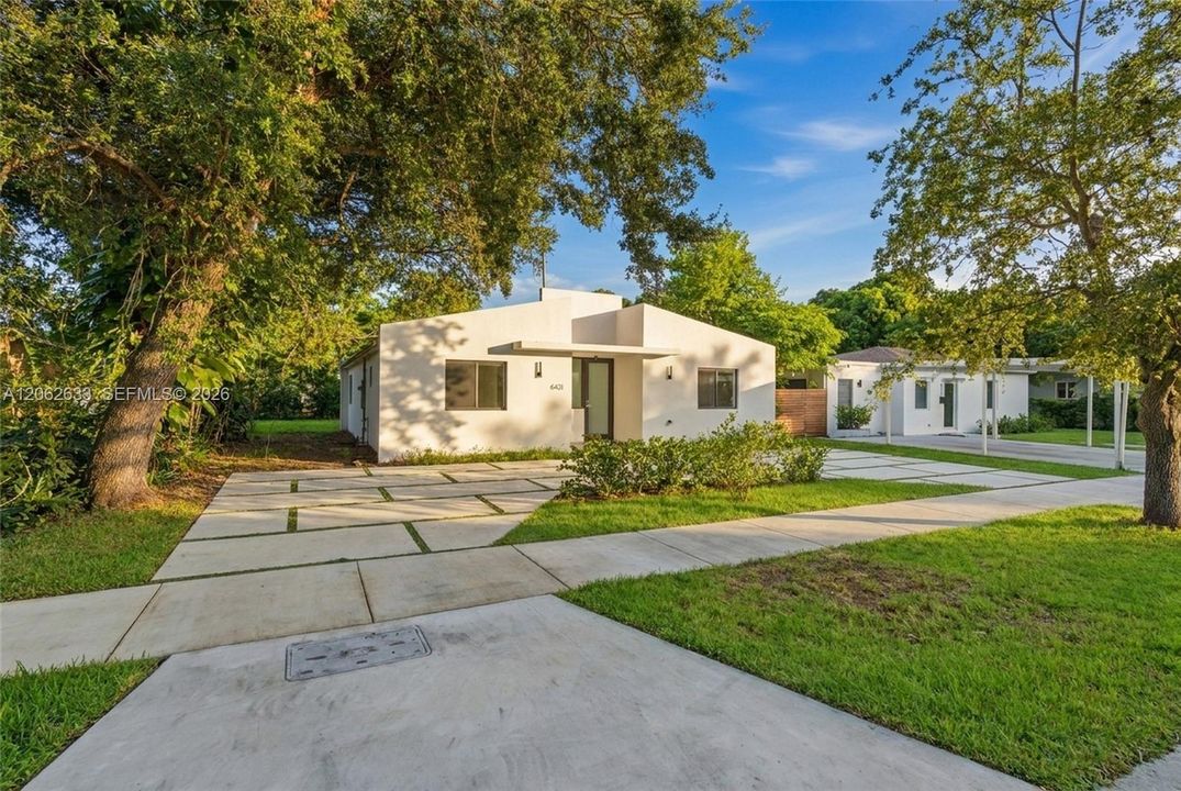For Sale: $1,299,000 (4 beds, 3 baths, 1731 Square Feet)