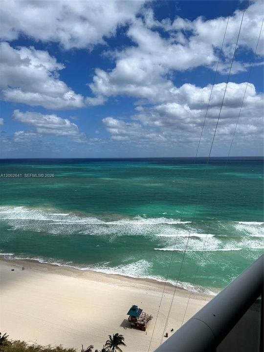 For Rent: $6,500 (2 beds, 2 baths, 1289 Square Feet)
