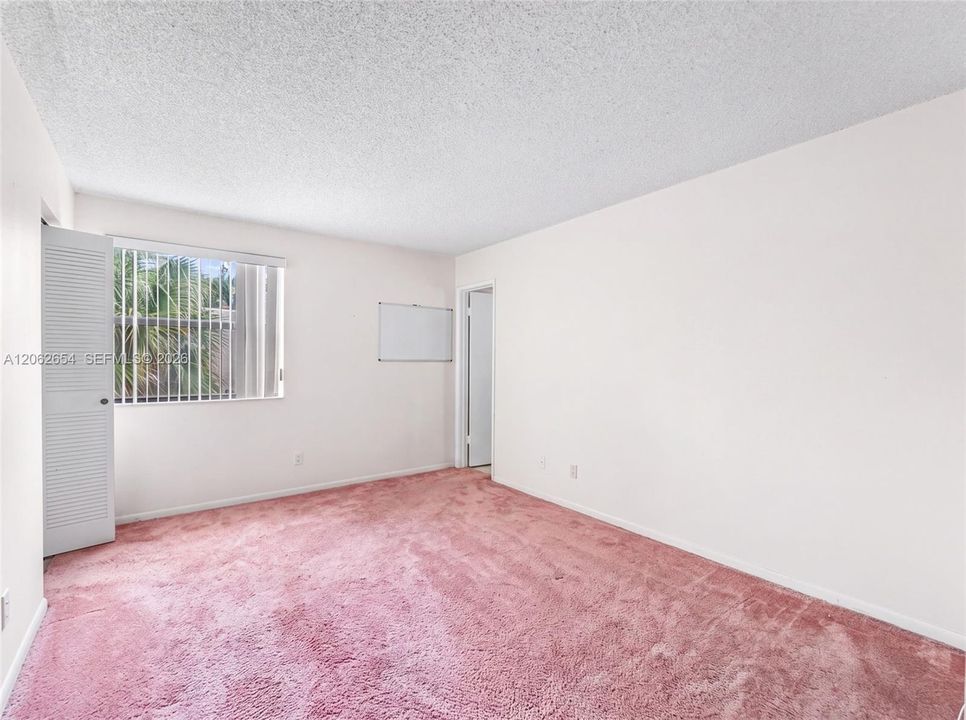 For Sale: $365,000 (3 beds, 2 baths, 1130 Square Feet)