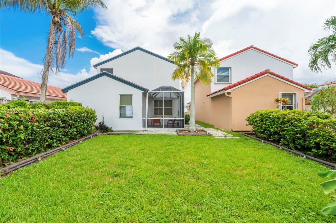 For Rent: $3,700 (3 beds, 2 baths, 1568 Square Feet)