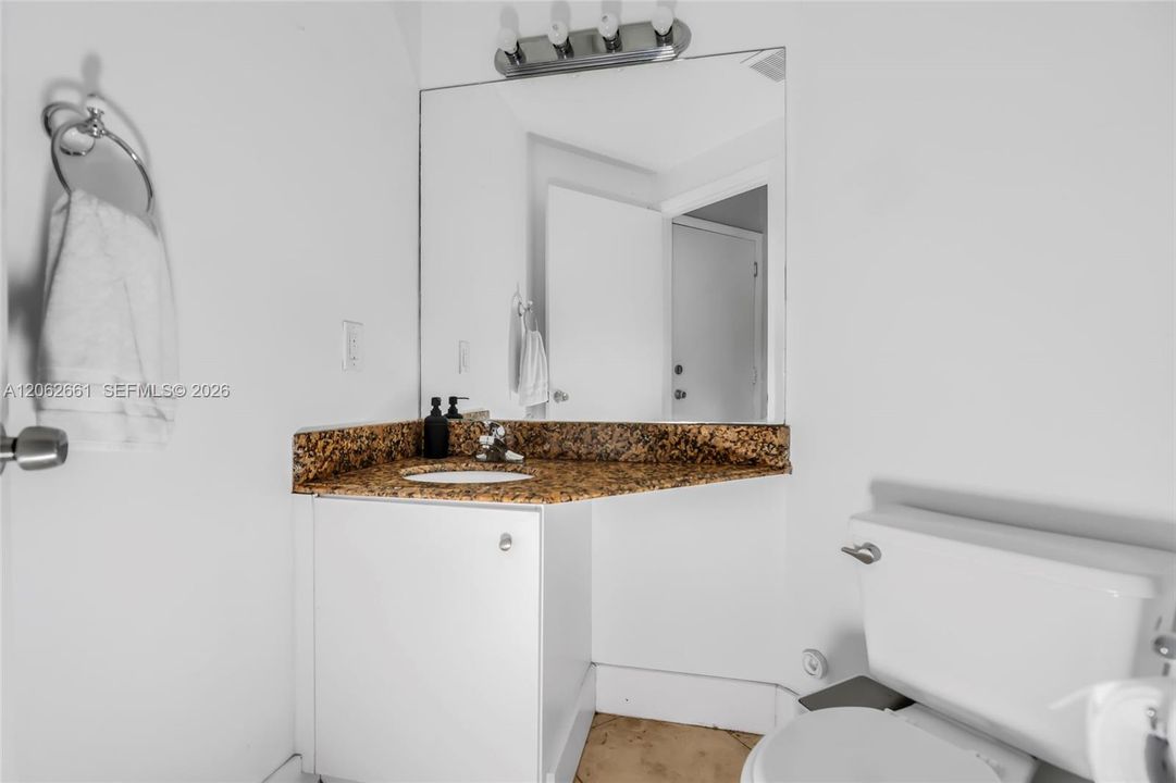 For Rent: $3,700 (3 beds, 2 baths, 1568 Square Feet)