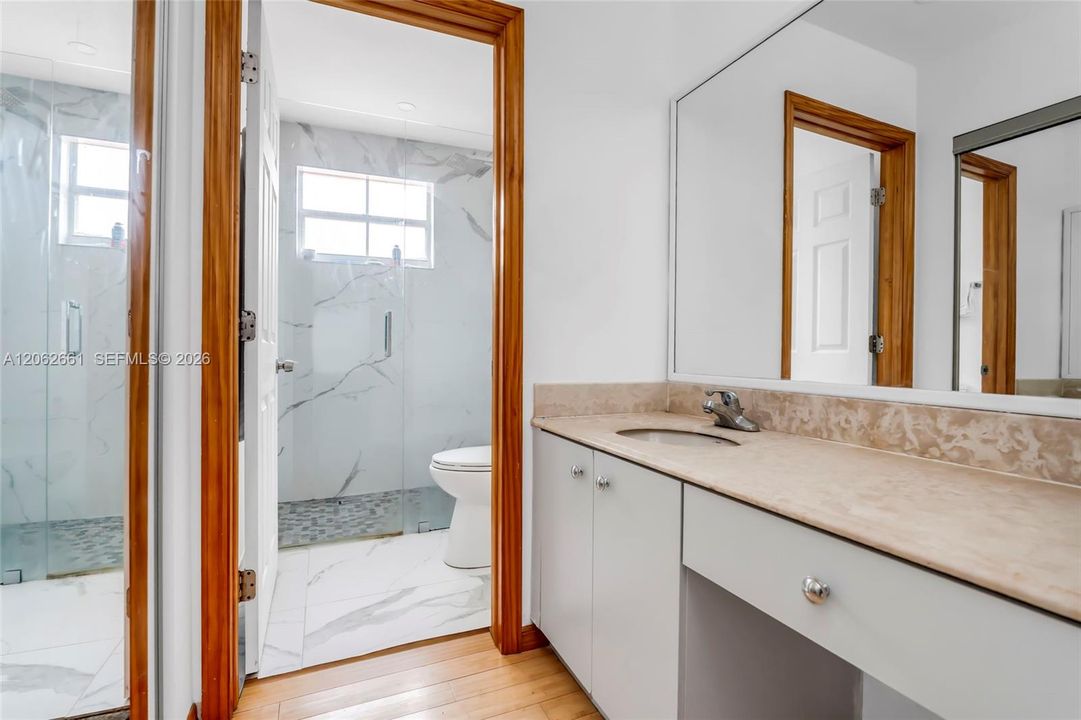 For Rent: $3,700 (3 beds, 2 baths, 1568 Square Feet)