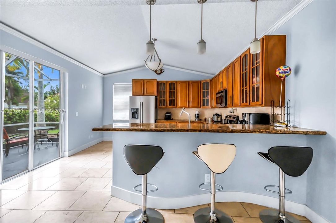 For Rent: $3,700 (3 beds, 2 baths, 1568 Square Feet)