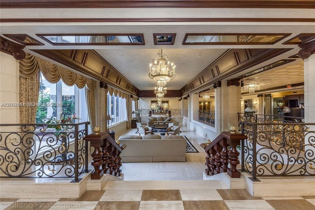 На продажу: $529,000 (2 спален, 2 ванн, 1248 Квадратных фут)
